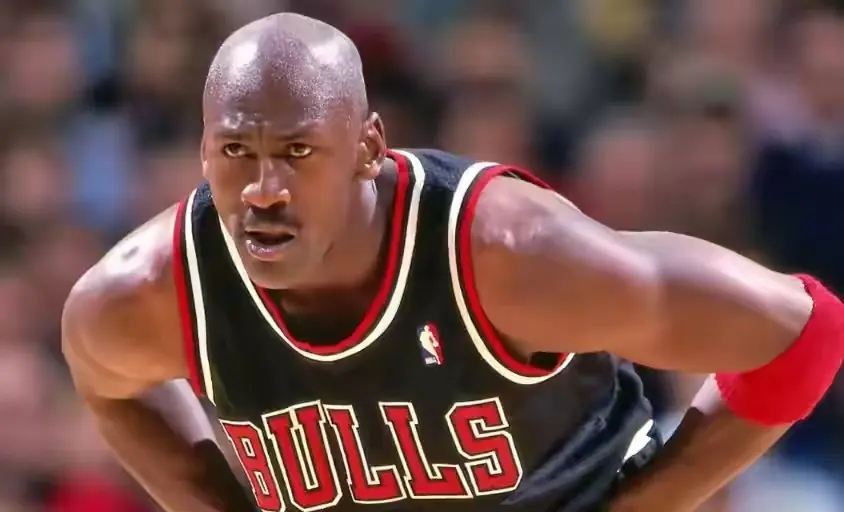 人曾砍, 次进入了这